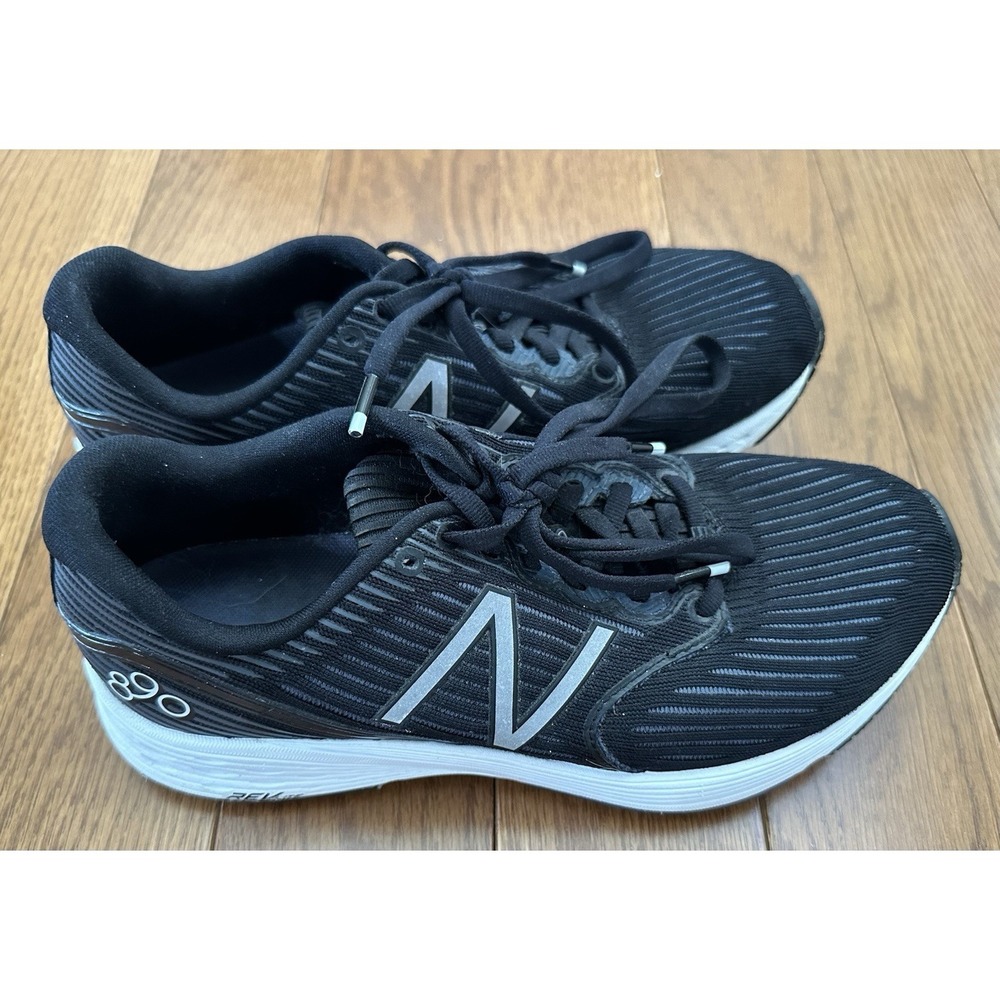 New Balance 890 v8 Women's Running Shoes Black Gray REVlite Sneakers Size 6